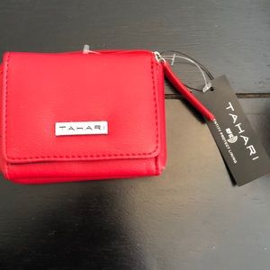 Red wallet